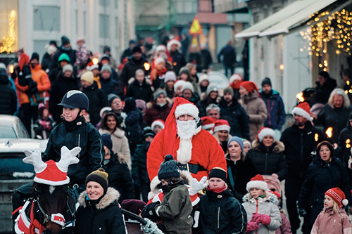 Opplev Jul i småBYen